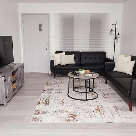 Grand Manor - Big 2 Bedroom - Usa Side